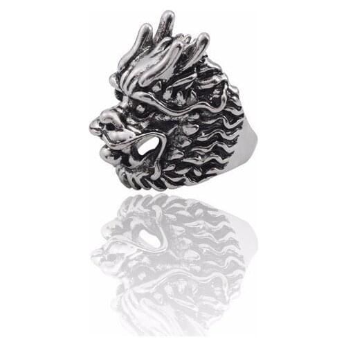 2021 Vintage Punk Skull Ring Men Hip Hop Fashion New Simple Steampunk Animal Bone Faucet Ring Unisex Christmas Party Jewelry