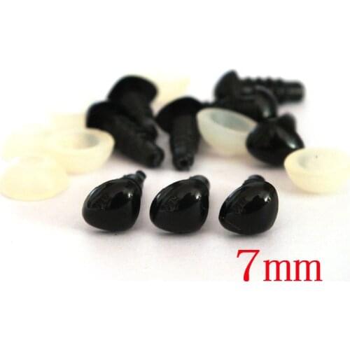 60pcs 7mm Black Triangle Safety nose,Plastic Safety Triangle Nose Doll Plush Toys Stuffed Animals Making DIY