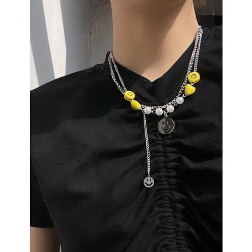 HANGZHI2021 New European and American style hip-hop heart-shaped expression pearl stitching street style female necklace
