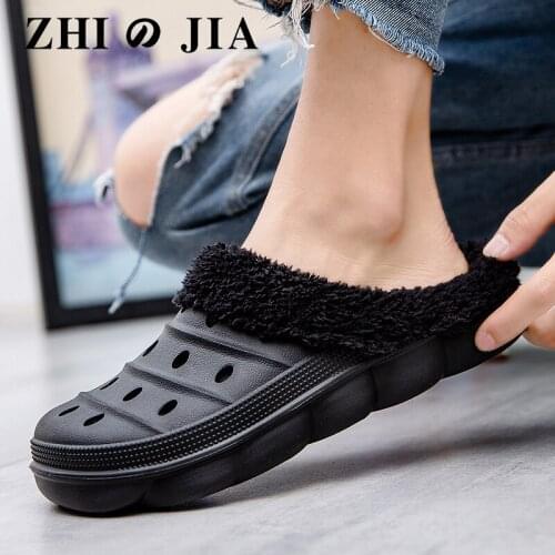 ZHIのJIA Men's Slippers