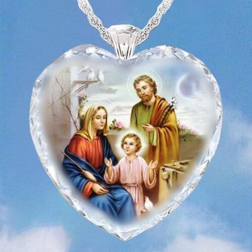 Jesus and The Virgin Mary Pattern Womans Necklace Crystal Glass Series Bible Old Testament Religious Necklace Amulet Jewelry