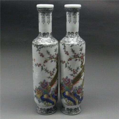 A PAIR EXQUISITE CHINESE Old PORCELAIN HANDWORK PEACOCK FLOWER BIRD VASE