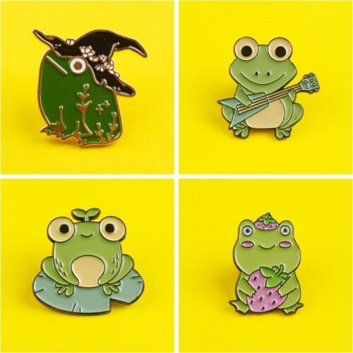 Cute Frog Enamel Pin Cartoon Green Animal Brooches For Women Backpack Clothes Lapel Pin Funny Badge Jewelry Gift For Best Friend
