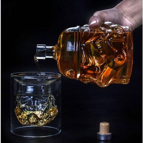 Whiskey Flask Carafe Decanter and Wine Set Transparent Creative Glass Cork White Soldier Wine Bottle Brandy Vodka Decanter Wine