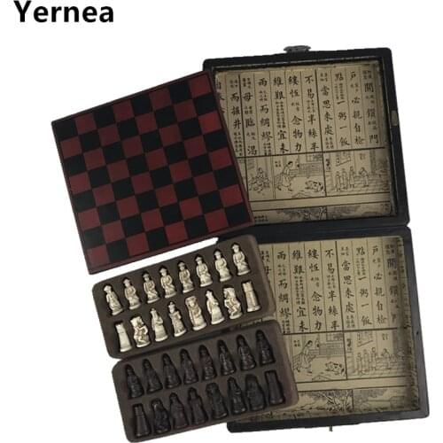 New Chess Set Of Chess Wooden Coffee Table Antique Miniature Chess Board Pieces Move Box Set Retro Style lifelike Game Yernea