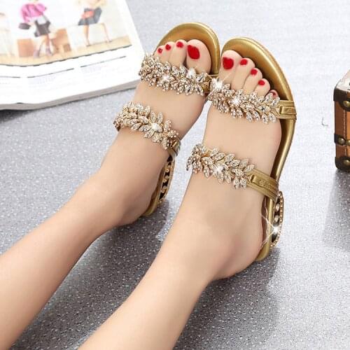 Women Slippers Beach Sandals Fashion Outdoor Flip Flops Shoes Mujer 2021