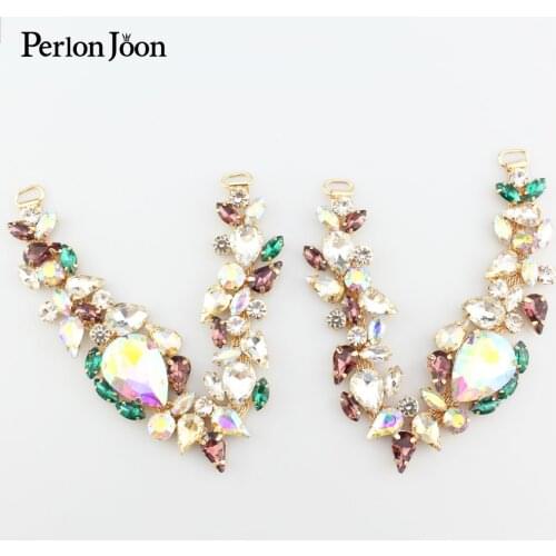 1 Pair AB crystal big water dropgemstone style V-shaped chain beach shoes rhinestone decorative accessories XL005