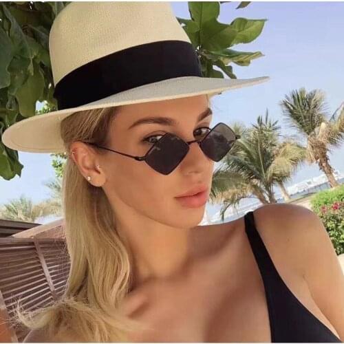 2021 Fashion Square Frame Retro Decorative Photochromic Sunglasses Women Men Versatile Frame Sunglasses For Driving Eyewear