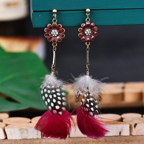 Sun Flower Shape Feather Pendant Womens Earrings Long Tassel Earring New Ethnic America Style Eardrop Jewelry Friends Gifts