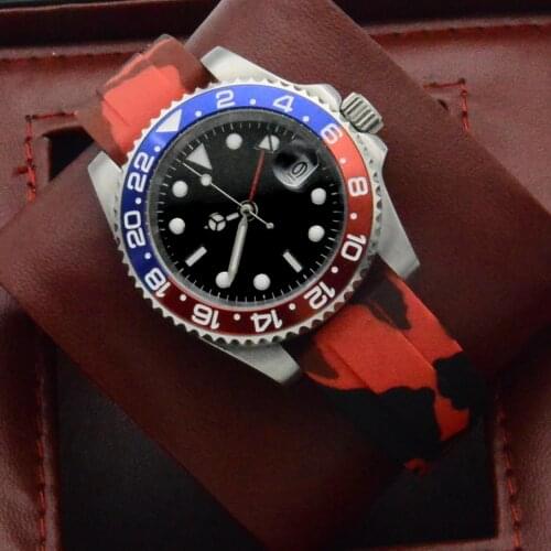 Mens Clock GMT Watch Automatic Winding Black Aseptic Dial Coke Rotating Bezel Stainless Steel Case