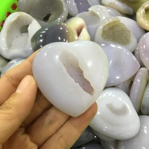 Natural agate geode heart crystal Love heart shape stone