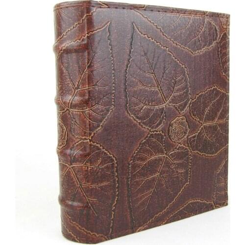 High quality 100 photos PU Leather Photo Album Vintage Carved Handmade DIY Insert Scrapbook Foto Albums Flush Mount Album foto