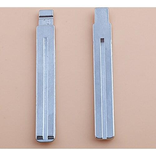 DAKATU Universal Remotes Flip Blade 13# for KD Remote Toy48 For Hyundai IX35 Verna for Toyota for Lexus Key Blade
