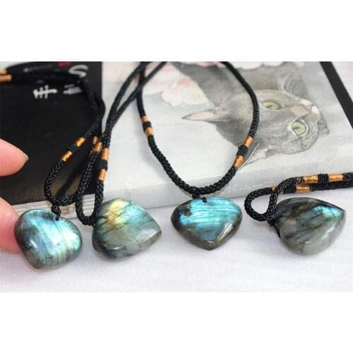 Natural Love Heart Shape Labradorite Moonstone Pendant Necklace Jewelry Gift