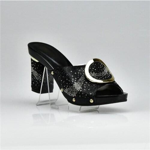Black Color Women Slipper Elegant African Women Pumps Shoe for Party High Quality Italian Women Party Shoes Decorated with Stone