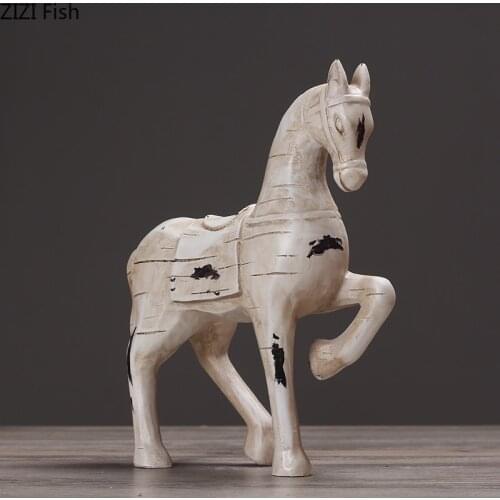White Horse Retro Ornaments Resin Figurines Steed Sculpture Living Room Decoration Animal Statue Crafts Vintage Home Decor