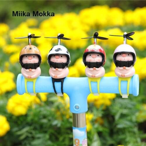 1pcs New Unique Design Helmet Pig Figure Home Decoration Resin Animal Ornament Landscape Decoration Accessories