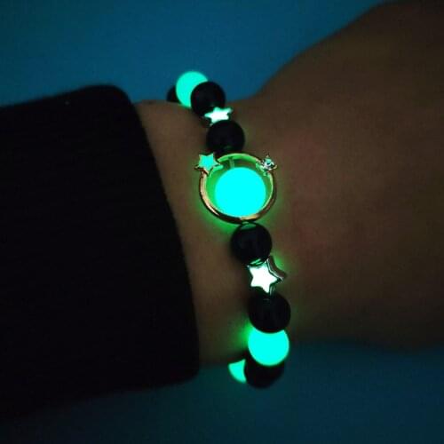 2020 Retro Metal Cross Pnedant Luminous Bracelet Bangele Men Charm Glow In The Dark Natural Stone Bead Bracelet Women Jewelry