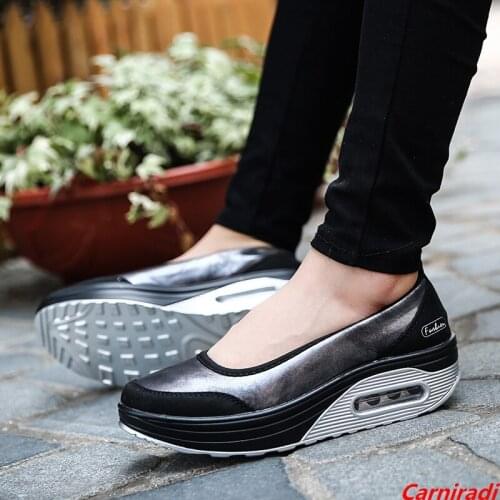 Fashion Height Increase Casual Shoes Women Slip-on Plattorm Cushioning Sport Sneakers Ladies Non-slip Spring Walking Wedges Shoe