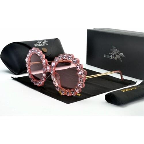 Design Handmade Rhinestone diamond Sunglasses Fashion Glasses Women Flower with Pearl Round Vintage Sunglasses Beach Party FML