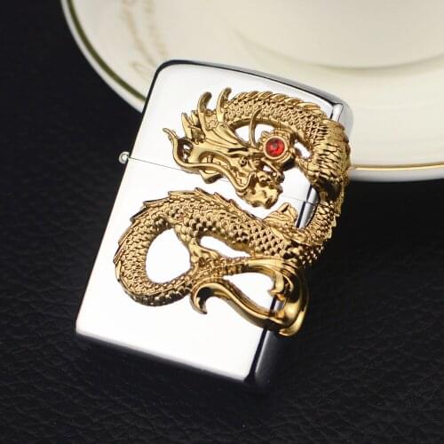 Gas Carving Dragon Creative Cool Lighter Plastic + Metal Windproof Straight Butane Lighter for Smoking Cigarette Candle Wormwood