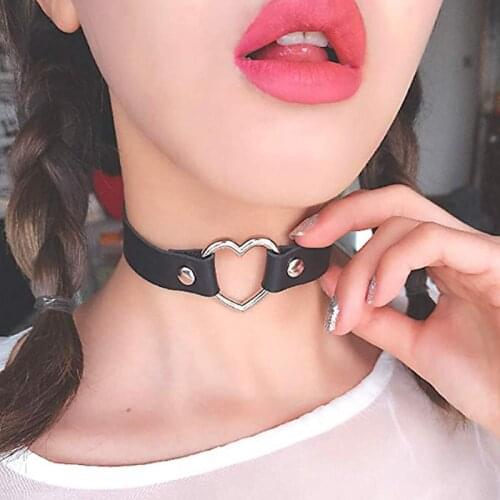 StoneFans Love Heart Faux Leather Choker Necklace Women Punk Sexy Collar Chocker Gothic Club Party Jewelry