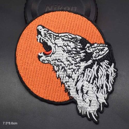 Animal Howling Wolf Howl Wholesale Iron on Embroidered Cloth Clothes Patch For Clothing Girls Boys Man Woman