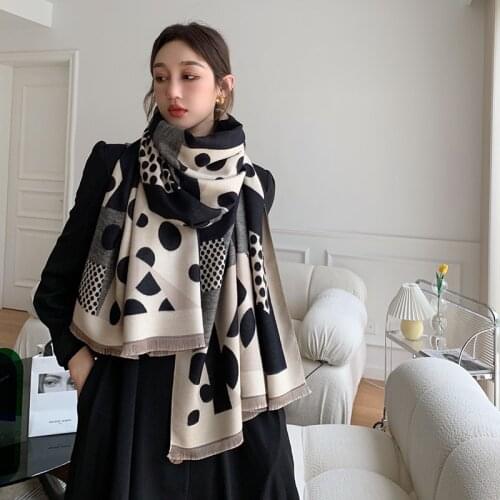 2021Winter luxury brand design women cashmere scarf soft double-sided jacquard print warm scarf shawl