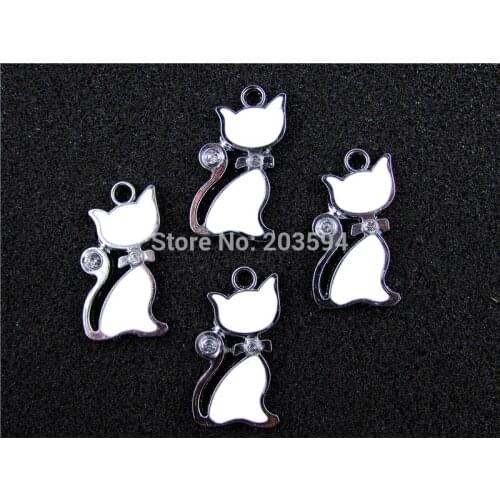 AE443 Mix Color 100Pcs Alloy Metal Enamel Cat Charms Pendants 30x19mm bead