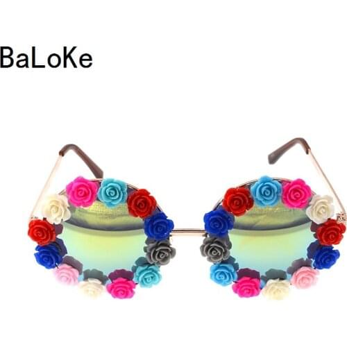 European Style Alternative Designed Cool Exaggerated Sunglasses Heart Crystal Shinning Sun Glasses Women Summer Sunglasses