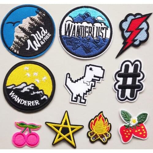 Fashion Embroidery Patch Dinosaur Iron On Patches Embroidered Patchs Round Badge Appliques For Clothing Stickers CX341-350