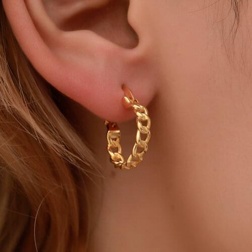 YWSHMAN Women's Gold Earrings