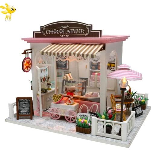 DIY Doll House Miniature Dollhouse With Furnitures Wooden House Miniaturas Toys For Children New Year Christmas Gift C&M