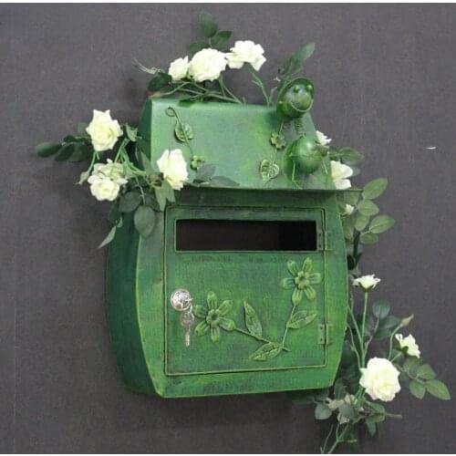 European Style Villa Mailbox Idyllic and Retro Wall-Mounted with Lock Letter Box Post Box School Waterproof Outdoor Mailbox