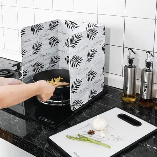 Foldable Aluminum Kitchen Gas Stove Baffle Plate Kitchen Frying Pan Oil Splash Protection Screen Kithen Accessories