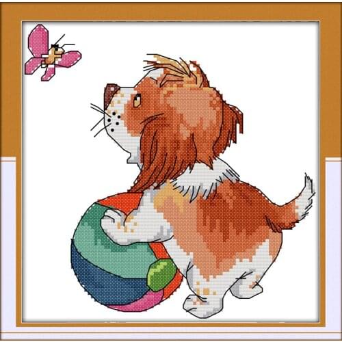 A dog playing ball cross stitch kit cartoon 14ct 11ct count print canvas stitches embroidery DIY handmade needlework plus