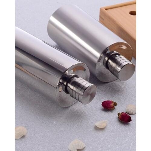 304 stainless steel small hip flask 500ml Russian cylindrical white wine bottle outdoor empty bottle hip flask vodka hip flask