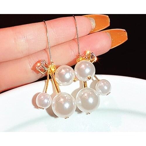 Korean Acrylic Pearls Drop Earrings Fashion Long Tassel Hoop Earrings for Women Earrings Dangle Hook Earrings