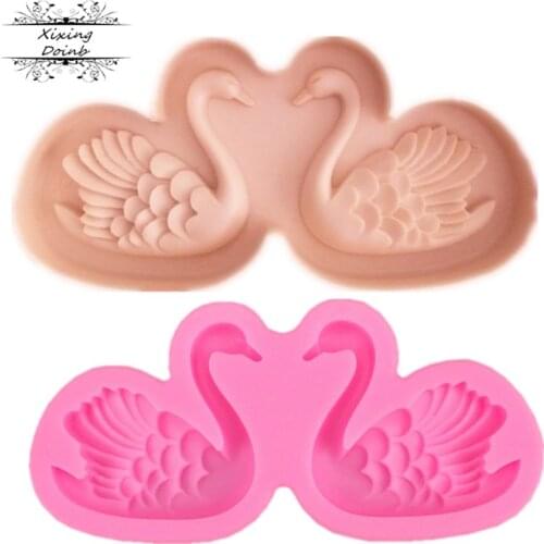 1Pcs Swan shaped silicone soft candy mold cake decorating tool Candy Chocolate Mold