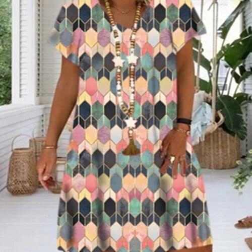 2021 spring and summer retro geometric plaid print V-neck short-sleeved dress