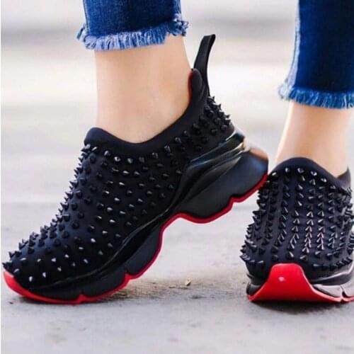WoMen Spike Stud Leather Casual Shoes Rivets Sneaker Lace Up Flat High Top Men Casual Outdoor Women Shoes Zapatillas Hombre