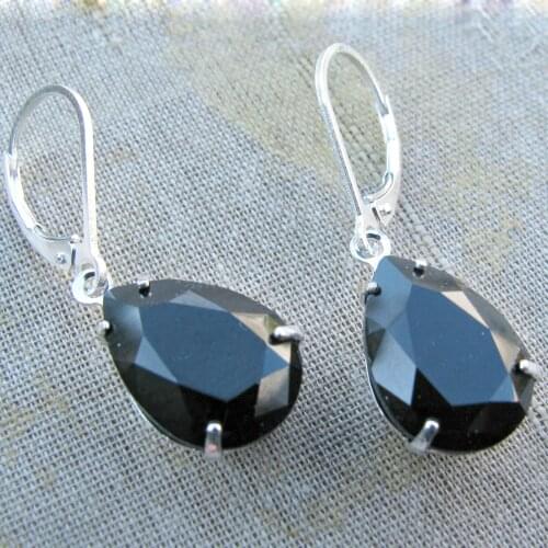 1.0ctw/2ctw Carat Pear Black Moissanite 14K White Gold Clie Back Stud Earrings Test Positive Moissanite Diamond For Women