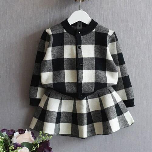 2018 New Autumn Girls Clothing Sets Kids Knitted Suits Long Sleeve Plaid Jackets+ Skirts 2Pcs for Kids Suits 2-8T Clothes CC088