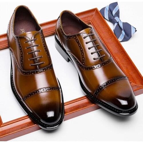 2021Mens Dress Shoes Oxfords Style Brogue Genuine Leather Three splice Low Heel Rubber Spring Fall Popular Gentry Three splice