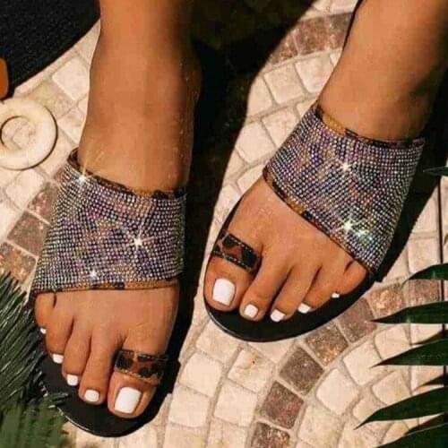 Womens Flat Shoes Ladies Slippers Ladies Clip-on Crystal Womens Bling Sandals Flip Flops Casual Fashion Shoes PU Flash Beach