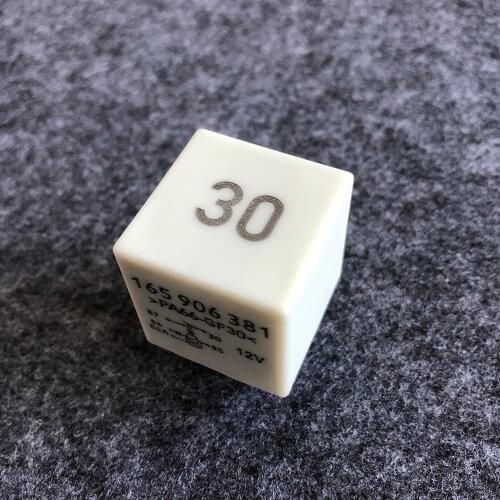 Engine Control Unit Relay #30 For VolksWagen Corrado 1990 1991 Golf Passat B5 1998 2000 2001 Audi A4 A6 165906381