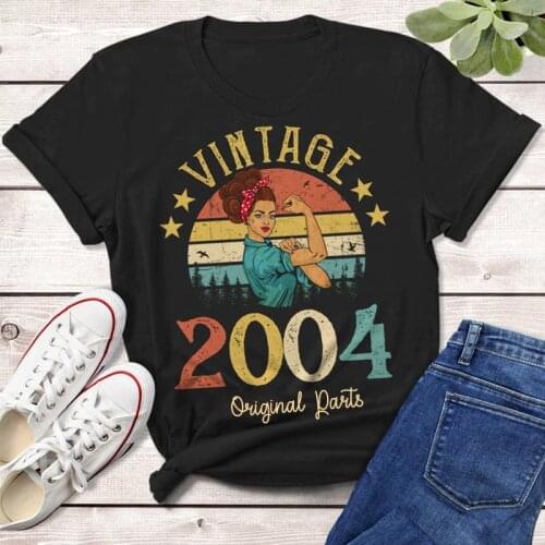 Vintage 2004 Quarantine Edition T-Shirt 17 years old 17th Birthday Gift Idea Women Girls Wife Daughter 2004 Funny Retro Tshirt