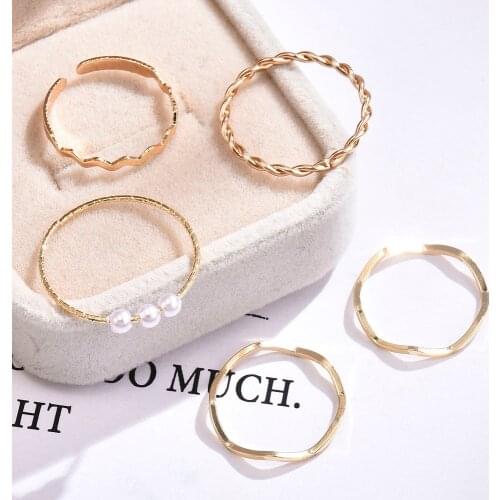 Ring Set Temperament Fashionable and Popular Womens Multi-layer Ring Twist Pearl Opening Beautiful Hand-tail Ring 5pcs Set
