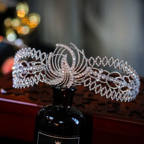 Beautiful Elegant Retro crystal Crown Bridal Hairband Wedding hair Accessories