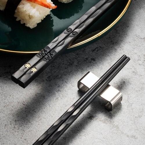 5 Pairs/Lot Black Non-slip Korean Japanese Alloy Steel Chopsticks Gift Chopsticks Handmade Pack Metal Chine Sticks Circular W2A9